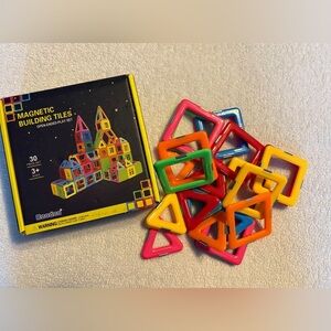 Colorful Magnetic Building Tiles Set for Kids, 27 Pieces